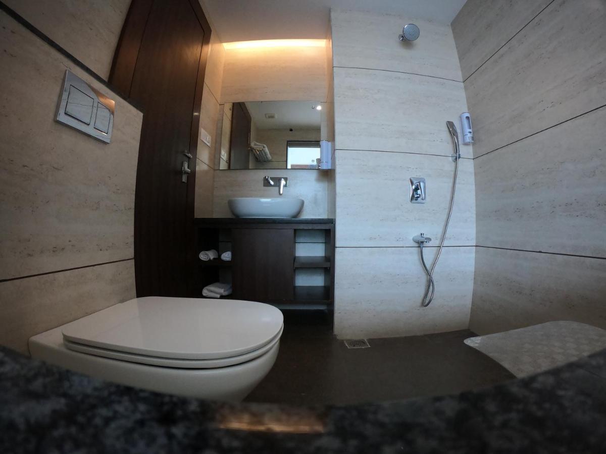 Hotel The Bellevue 印多尔 外观 照片