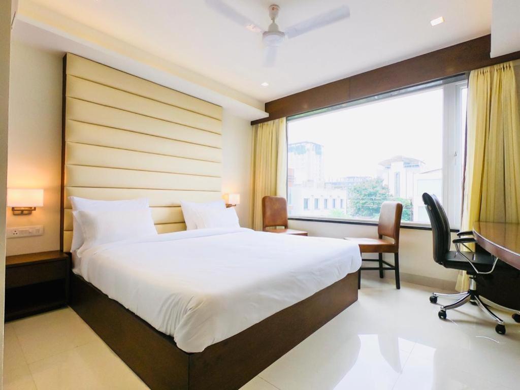 Hotel The Bellevue 印多尔 外观 照片